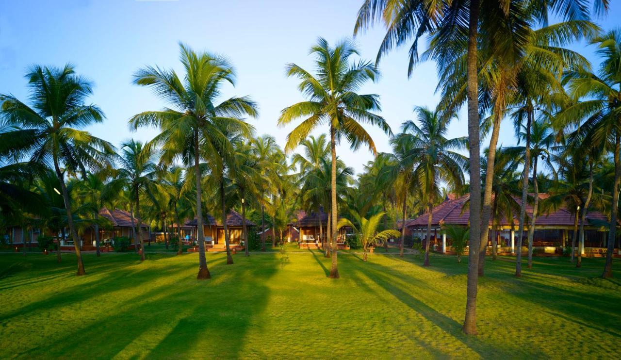 The Nattika Beach Resort Thrissur Exterior foto