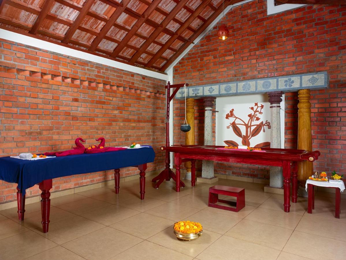 The Nattika Beach Resort Thrissur Exterior foto